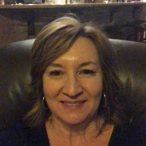 Meet your Posher, Carol